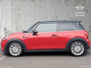 Mini Cooper Electric Level 2 - Image 4