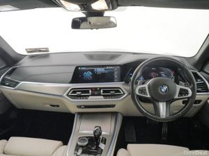 BMW X5 xDrive45e M Sport - Image 4