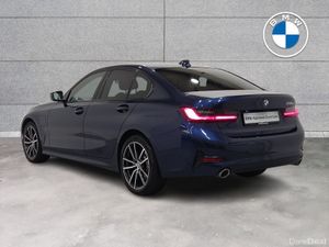 BMW 3-Series 330e Sport Pro Saloon - Image 3