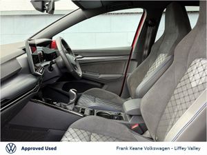Volkswagen Golf R-LINE 1.5 TSI 150HP  *KINGS RED* - Image 4