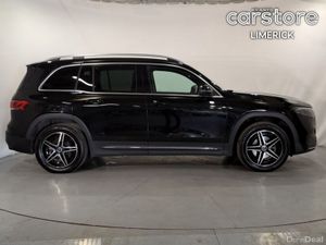 Mercedes-Benz 300 Eqb 300 Amg Line 4Matic  AMG Lin - Image 2