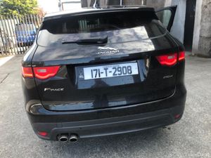 Jaguar F-Pace 2.0 D RWD SE PURE 5DR - Image 4