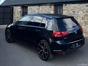 2015 VOLKSWAGEN GOLF COMFORTLINE 1.2 TSI AUTO - Image 4