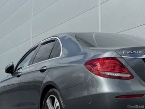 Mercedes-Benz E220d - Image 4