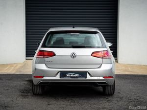 Volkswagen Golf SE NAVIGATION TDI DSG - Image 4