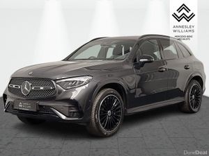 Mercedes-Benz GLC GLC300e Urban Edition 4Matic - Image 4