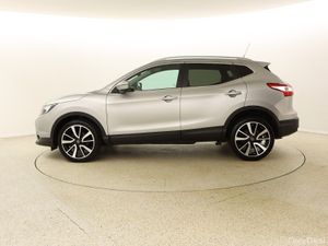 2017 NISSAN QASHQAI TEKNA 1.5 DCI LEATHER SAT NAV - Image 4