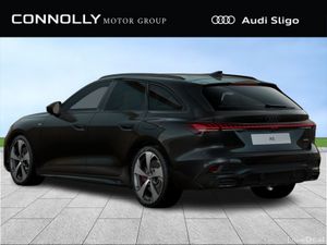 Audi A5 Avant S-Line e-hybrid Competition Quattro - Image 2