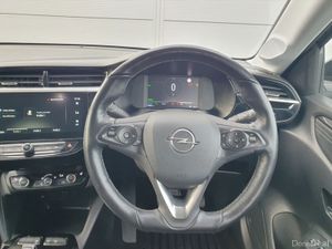 Opel Corsa Elite 136 PS Electric - Image 3