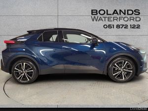 Toyota C-HR 1.8 HYBRID SOL - Image 4