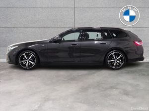 BMW 5-Series 530e M Sport Touring - Image 4