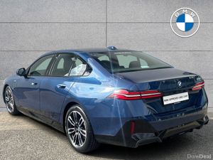 BMW 5-Series 530e M Sport Saloon - Image 3