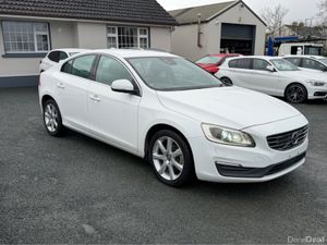 Volvo S60 2.0 D4 SE DYNAMIC PLUS DIESEL AUTOMATIC - Image 2