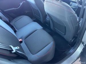 Ford Puma ST-LINE 5DR 1.0T 125 MHEV M6 F - Image 4