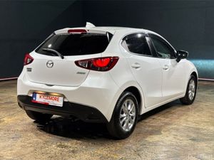 Mazda Demio 1.3L AUTOMATIC - FACTORY ALLOYS - HEAT - Image 4