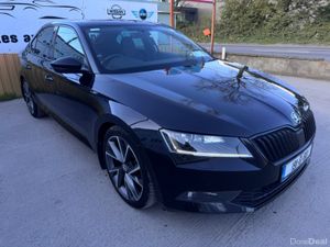 191 Skoda Superb 2.0 TDI 150bhp SportLine Low Mile - Image 4