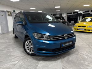 2019 (192)  Volkswagen Touran 7 Seater Comfortline - Image 4