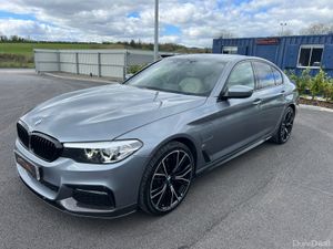 2018 BMW 530E M Sport 2.0 Automatic- HeadsUp Displ - Image 4