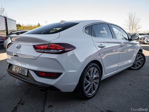 182 I30 Fastback 1.0/High spec/Irish/1yr warranty - Image 2