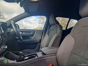 Volvo XC40 Fully Electric 238hp, Plus Spec, Alcant - Image 3