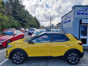 2018 KIA STONIC K3 TWO TONE 1.4 PETROL 100BHP - Image 3