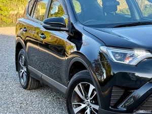2018 Toyota RAV4 2.0 D-4D 143HP Luna - Image 4