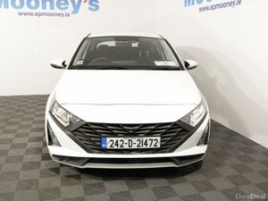 Hyundai i20 CLASSIC 1.0 L PETROL HATCHBACK - Image 2