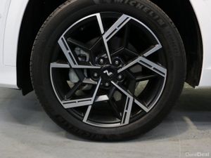 Hyundai Tucson Tucson FL 2WD Platinum PHEV Auto - - Image 4