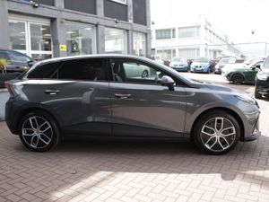 2023 MG MG4 LR EXCLUSIVE - Image 3