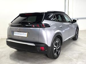 2023 Peugeot e2008 GT 50 kWh - Image 3