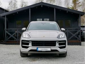 Porsche Cayenne V6 E-HYBRID 470BHP, HIGH SPEC, REA - Image 2