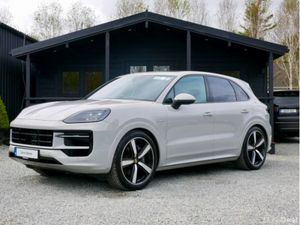 Porsche Cayenne V6 E-HYBRID 470BHP, HIGH SPEC, REA - Image 3
