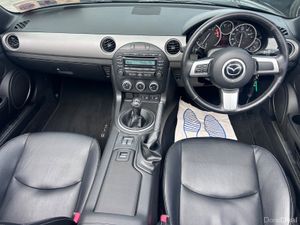 2011 MAZDA MX5 1.8 HARD TOP CABRIO BLACK PACK - Image 2