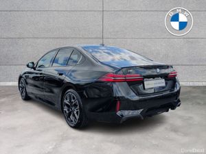 BMW i5 eDrive40 M Sport Pro - Image 2