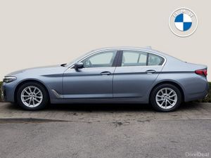 BMW 5-Series 520d SE - Image 3
