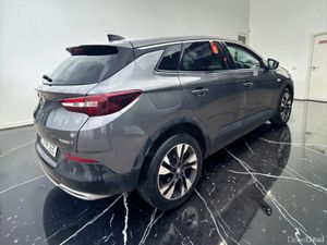 Vauxhall Grandland X 1.5 diesel - Image 2