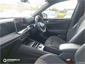 Volkswagen Tiguan Diesel Estate R-Line - Image 3