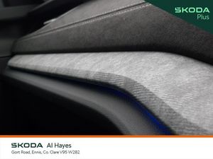 Skoda Octavia **LEATHER PACK**SELECTION + 2.0TDI 1 - Image 3