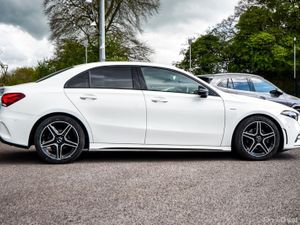 Mercedes-Benz A-Class A200d AMG Premium Night Pack - Image 4
