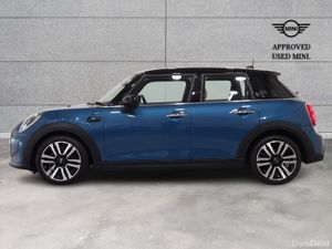 Mini Cooper 5-Door Cooper Exclusive - Image 4