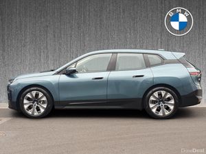 BMW iX xDrive40 Sport - Image 4