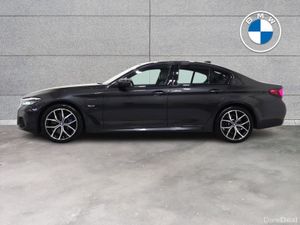 BMW 5-Series 545e xDrive M Sport Saloon - Image 4