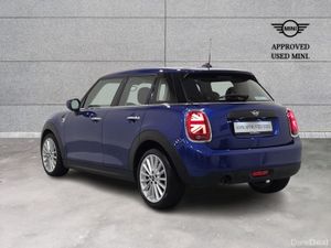 Mini Cooper 5-Door One Classic - Image 3