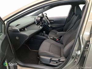 Toyota Corolla 1.8 Hybrid Luna Hatchback**CALL STE - Image 4