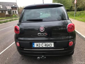 Fiat 500L 1.6 MULTIJET LOUNGE 105BHP 5DR - Image 2