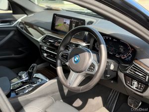 BMW 5-Series 530e M Sport Pro - Image 4
