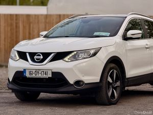 Nissan Qashqai 2016 1.6D SV PREMIUM Automatic - Image 4
