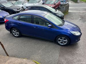 Ford Focus clean low mileage - Image 3