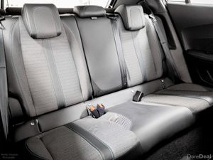 Peugeot 2008 Allure 1.2 Petrol 100HP - Image 4