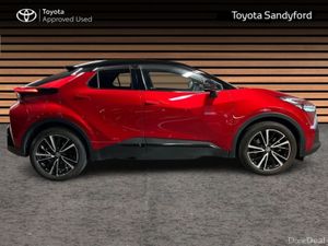 Toyota C-HR TOP SPEC SOL C-HR PHEV // PANORAMIC RO - Image 3